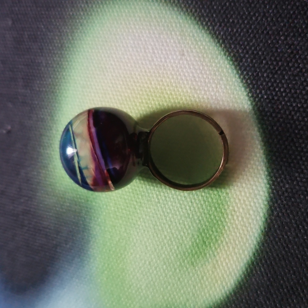 Colorful Swirl Statement Ring - Picture 4 of 7